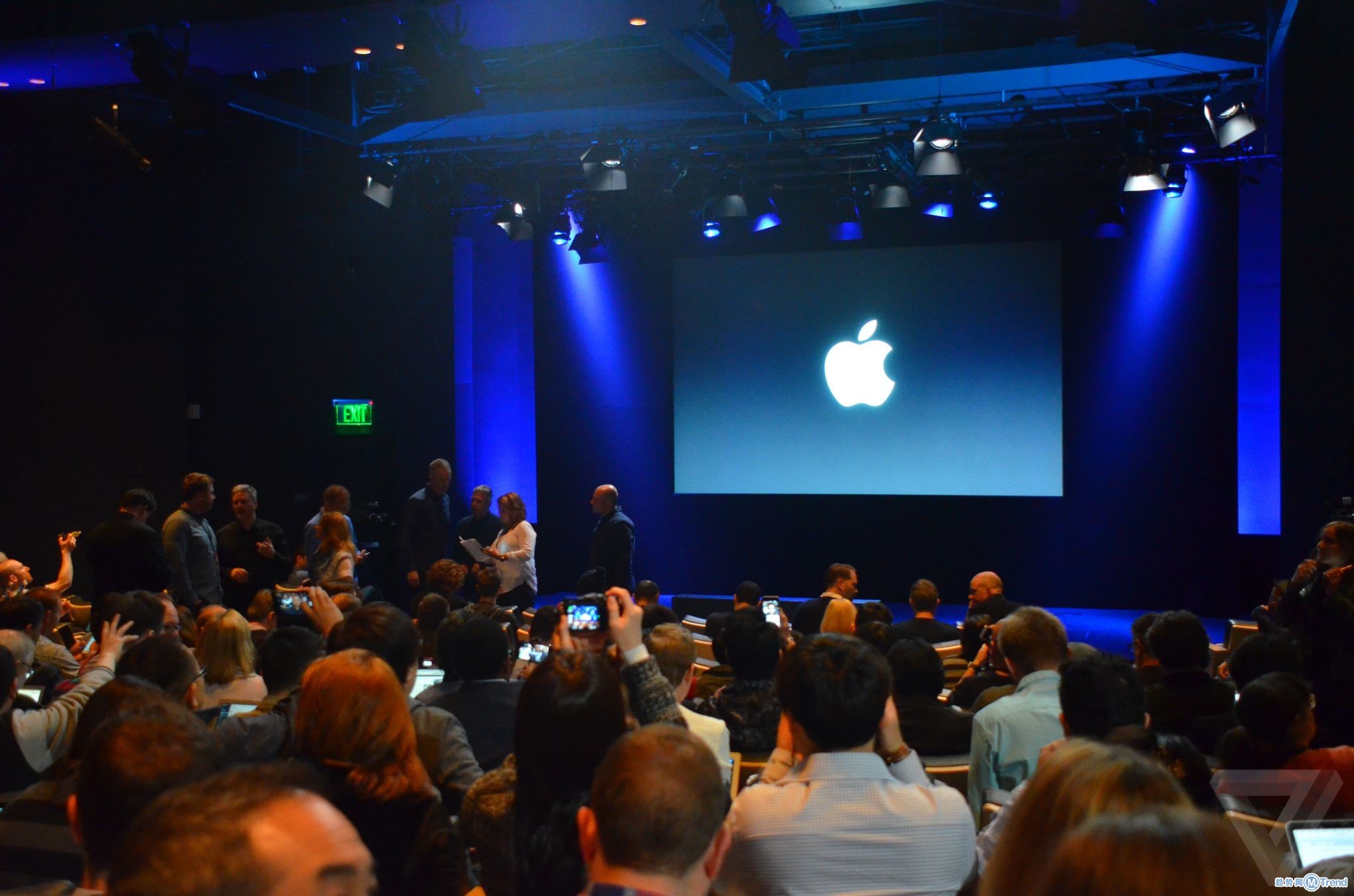 苹果春季发布会要点汇总：iPhoneSE iPadPro iOS9.3