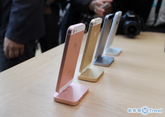 买苹果iPhoneSE还是等5s6s掉价？iPad Air 2国行又降价！