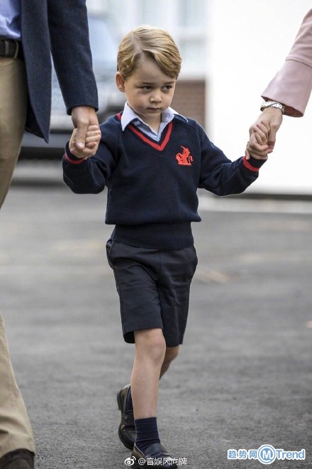 英国乔治小王子上小学啦